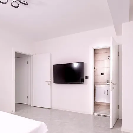 Oksa מלון דירות 3*