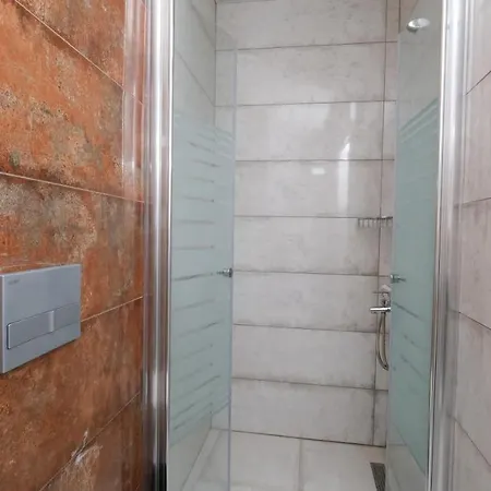 Oksa 3* クシャダス