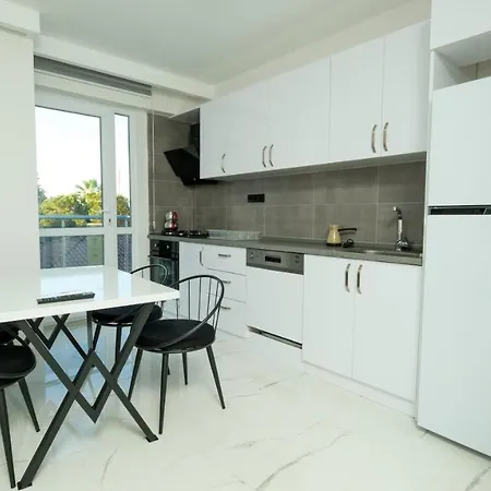 Lägenhetshotell Oksa Kusadası